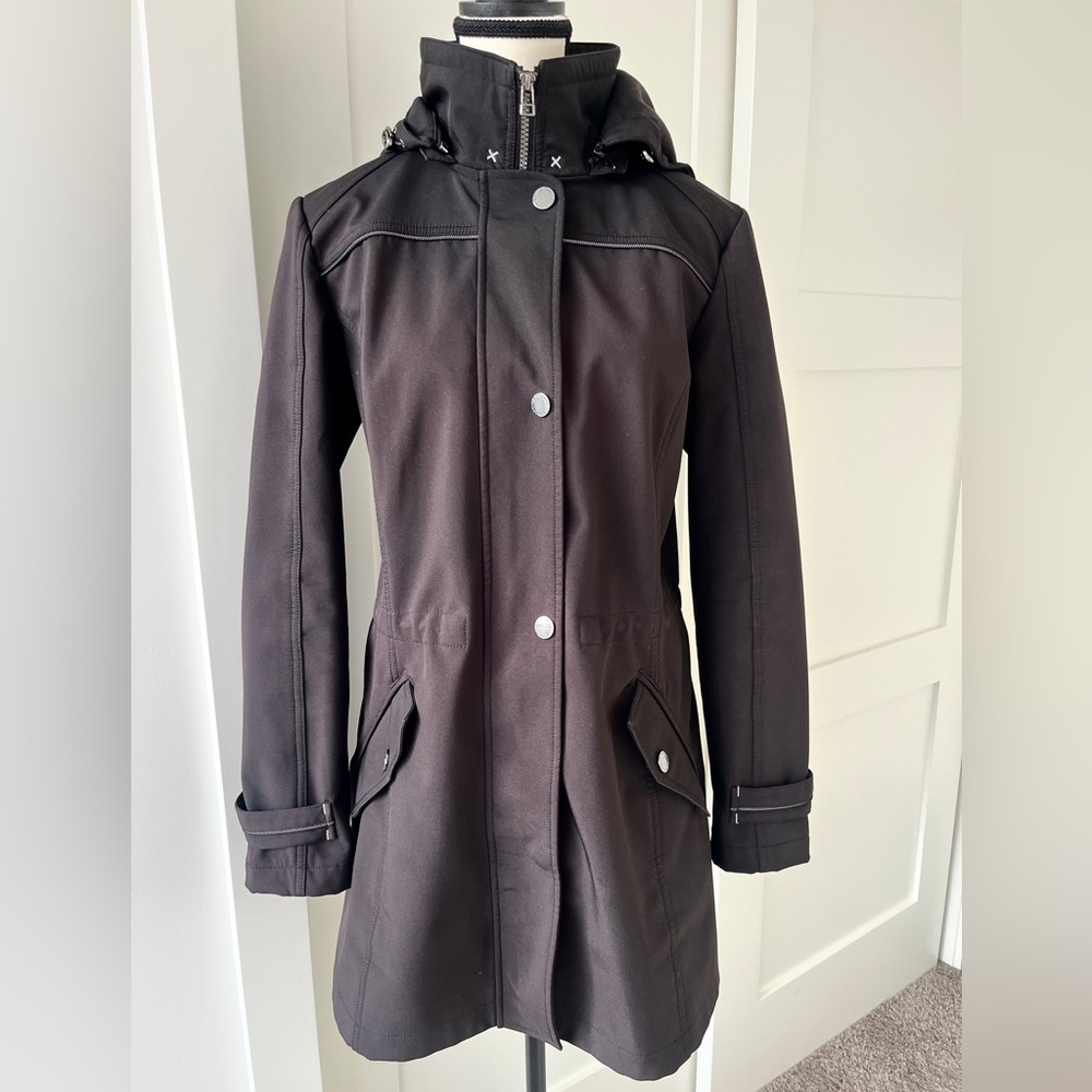 London Fog Ladies Soft-Shell All-Season Hooded Jacket | Size Medium | Black